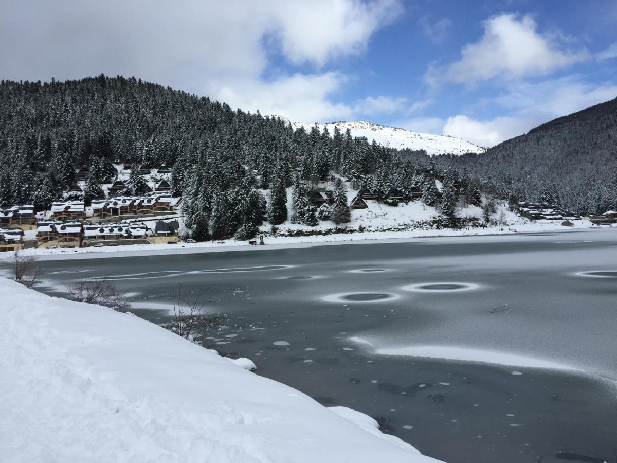 קמפן Gite Chaleureux Au Lac De Payolle מראה חיצוני תמונה